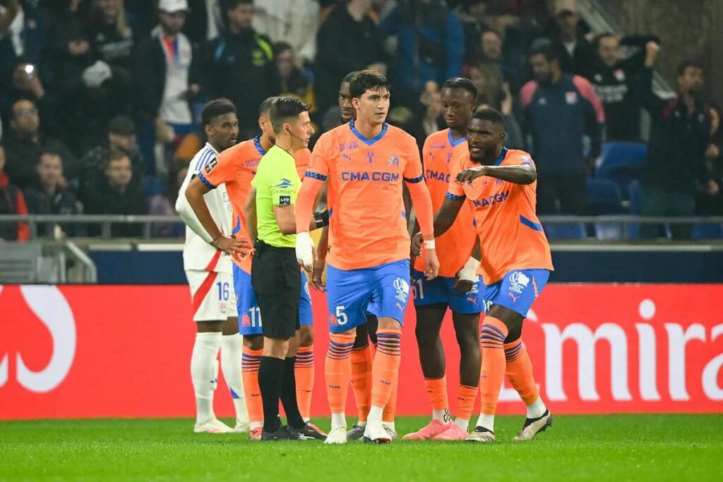 Carton rouge pour balerdi