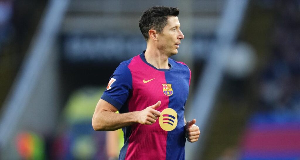 1200 L bara la performance xxl de lewandowski lors de son dernier match contre l toile rouge