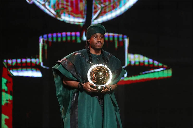 Ballon d’Or Africain : Lookman brille au sommet du continent