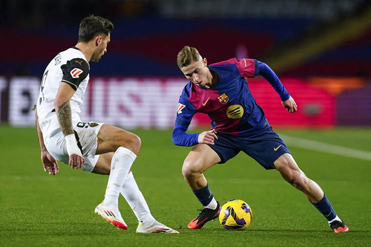 Barcelone humilie Valence et fait son retour en force