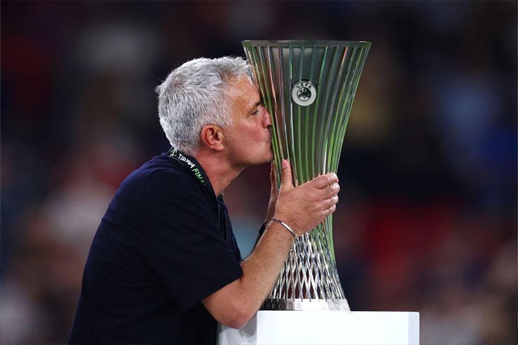 José Mourinho : combien de championnats à son actif ?