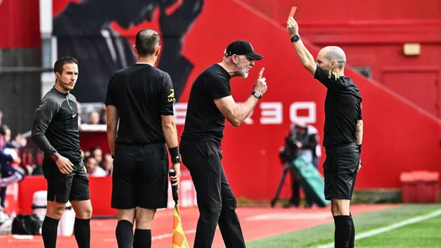 Brest-Auxerre : Eric Roy fustige l'arbitrage