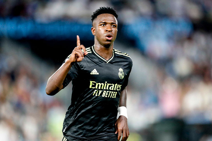 Le Real Madrid prêt à tout pour conserver Vinicius Junior