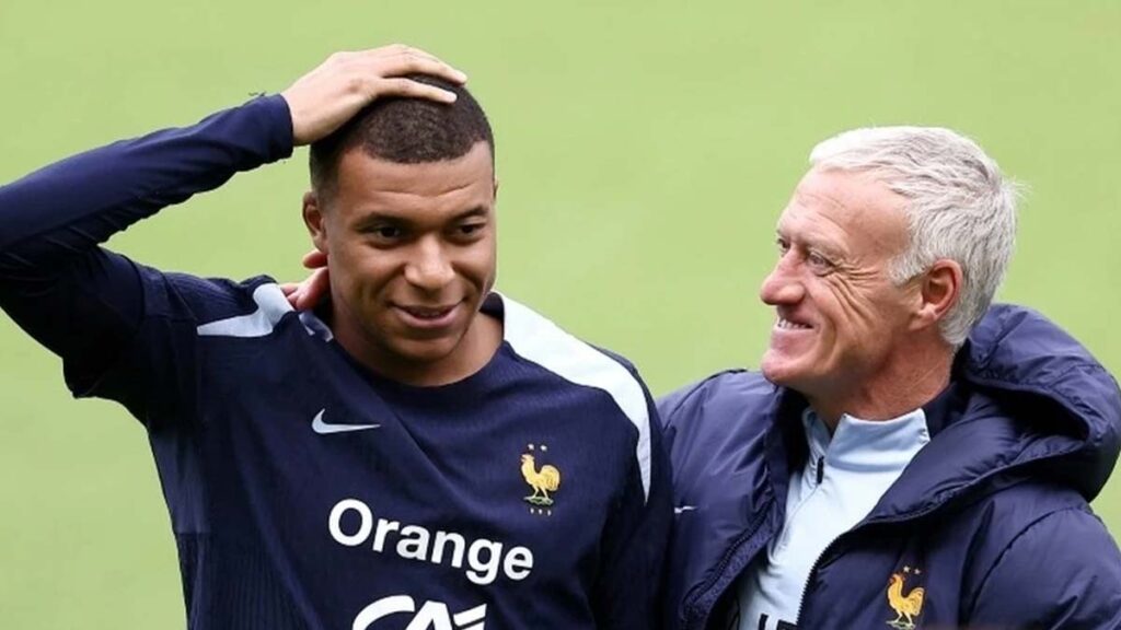 Mbappé capitaine des Bleus : Deschamps critiqué pour son choix