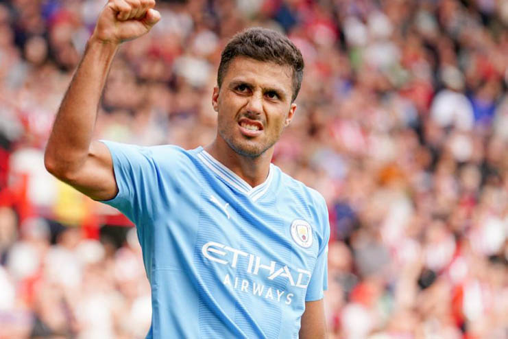 Manchester City : Rodri de retour
