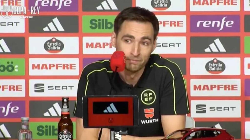 Real Barça L’arbitre lâche un message fort avant le grand match