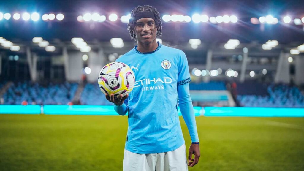 Manchester City : Les 8 futurs cracks qui vont bientôt faire du bruit