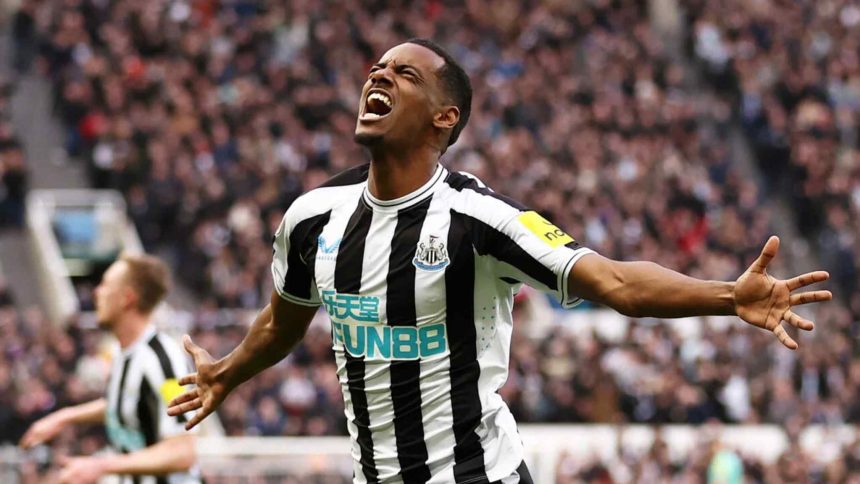 Alexander Isak s'éloigne d'Arsenal et de la Première League
