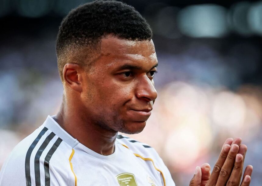 Harcèlement : Kylian Mbappé abandonne sa plainte contre le PSG