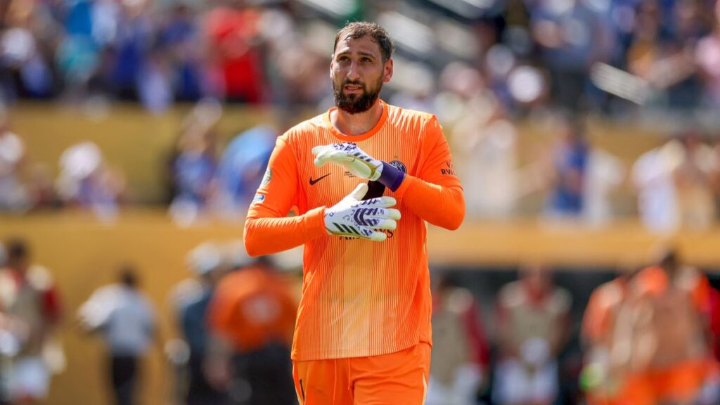 PSG : Gigio Donnarumma plus légendaire que Messi ?