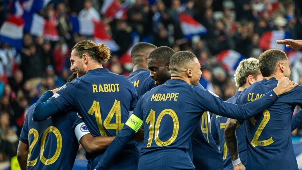 Équipe de France : Didier Deschamps dévoile sa liste pour les éliminatoires du mondial