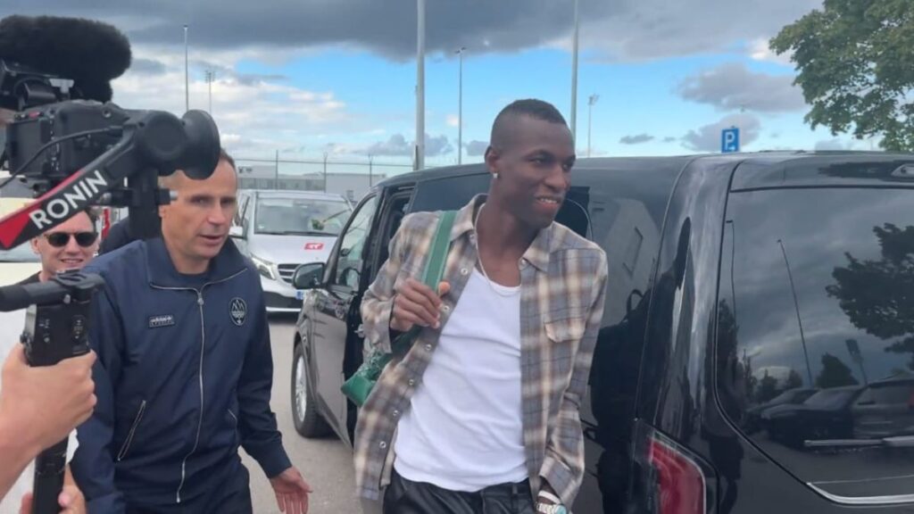 Incroyable !! Chelsea annule le transfert de Jackson au Bayern