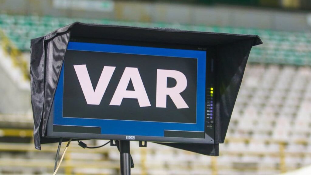 Qu'est-ce que le hors-jeu en football ?
