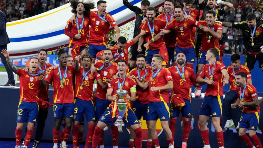 Classement FIFA : la France passe deuxième