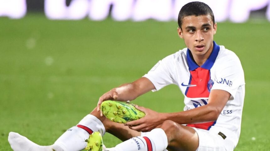 Qui est Kays Ruiz-Atil le jeune joueur passé par le PSG et le Barça?