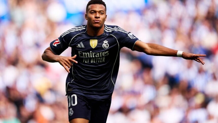 Real Madrid : Kylian Mbappé buteur et passeur face à la Sociedad