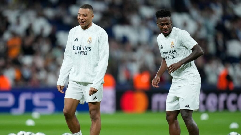 Mbappe Vinicius 2005420111