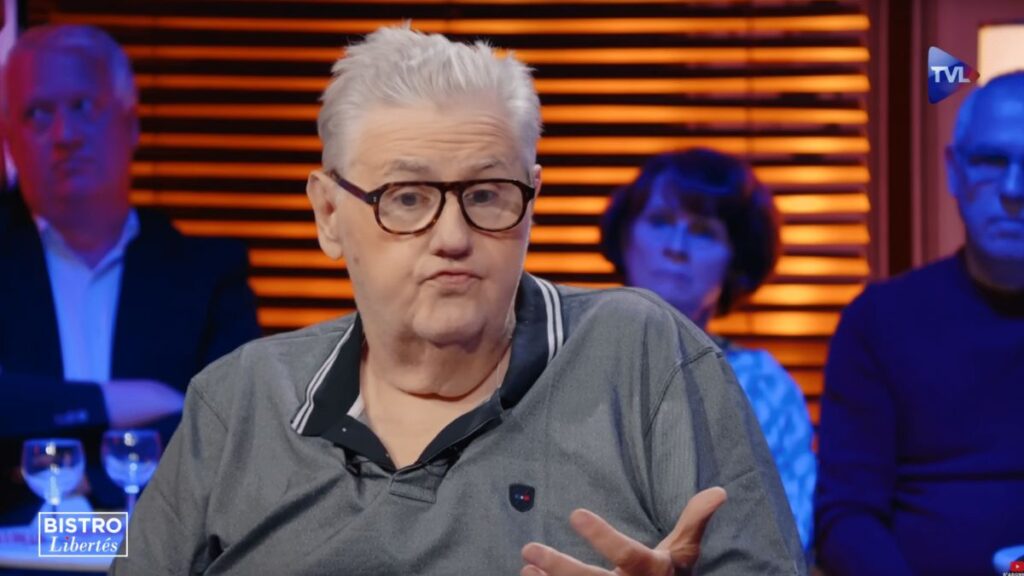 France : Propos racistes de Pierre Ménès, un international français réagit