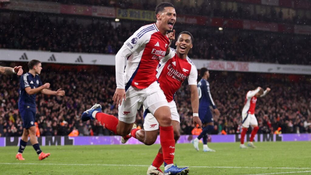 Angleterre : William Saliba prolonge avec Arsenal