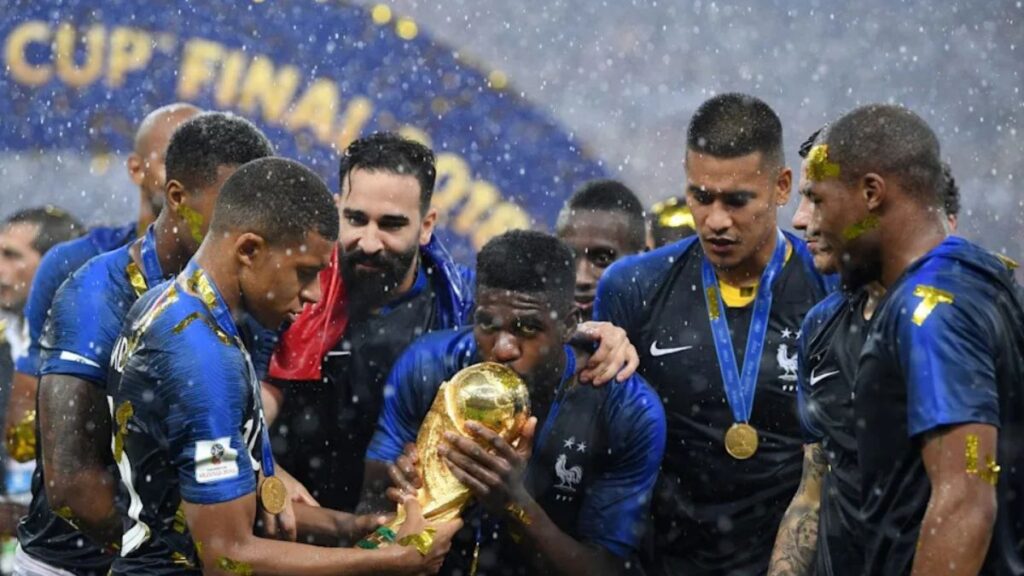 Coup de Tonnerre !! Samuel Umtiti prend sa retraite professionnelle