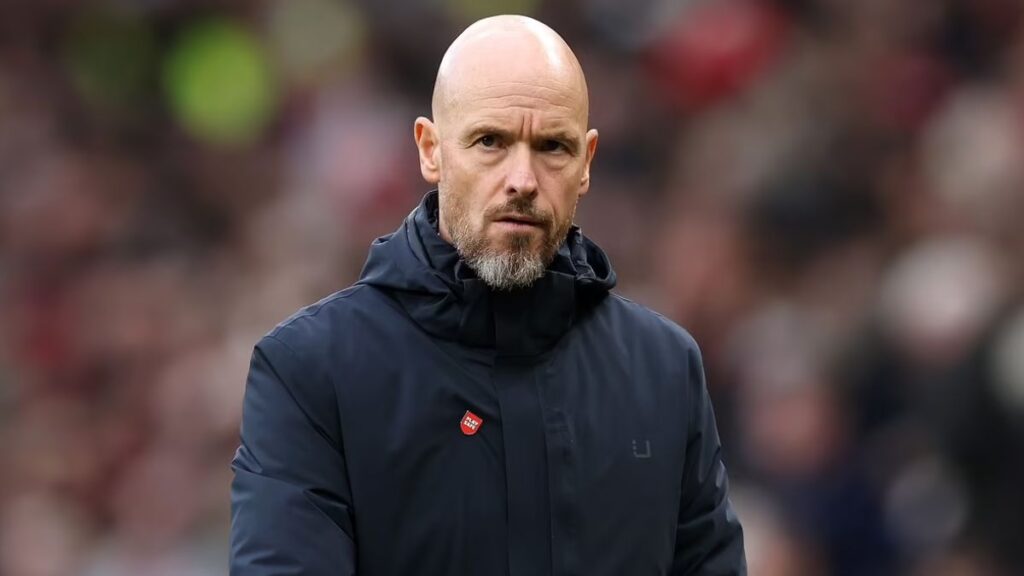Bundesliga : Erik Ten Hag est limogé après deux matchs par Leverkusen