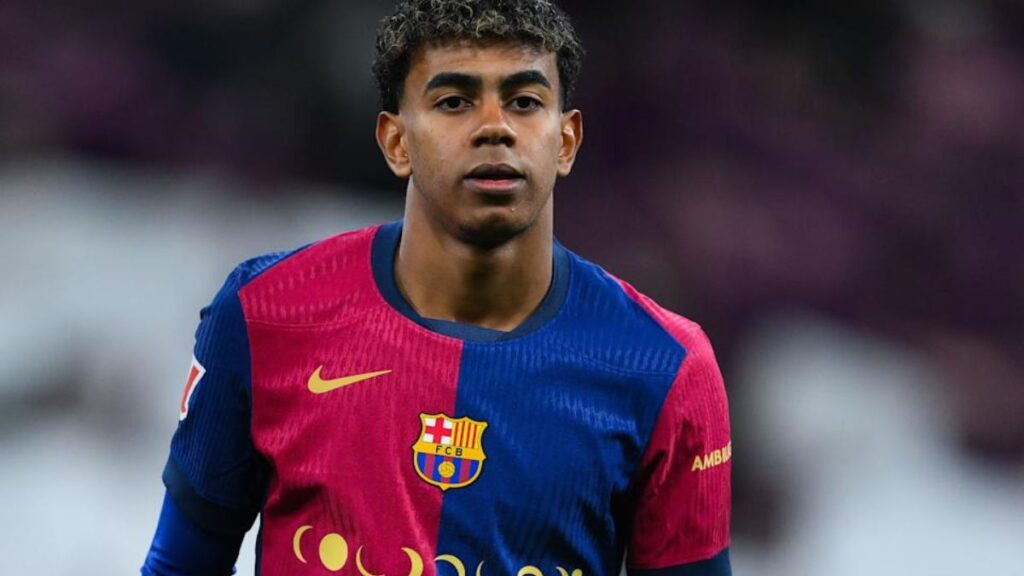 Barcelone : le retour de Yamal confirmé par Hansi Flick