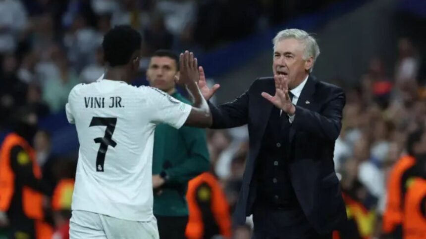 Vinícius rend hommage à Ancelotti : "Le meilleur entraîneur que j’ai eu
