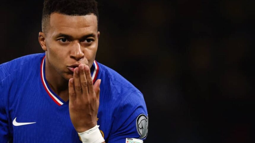 Kylian Mbappé atteint les 400 buts en carrière à seulement 26 ans.