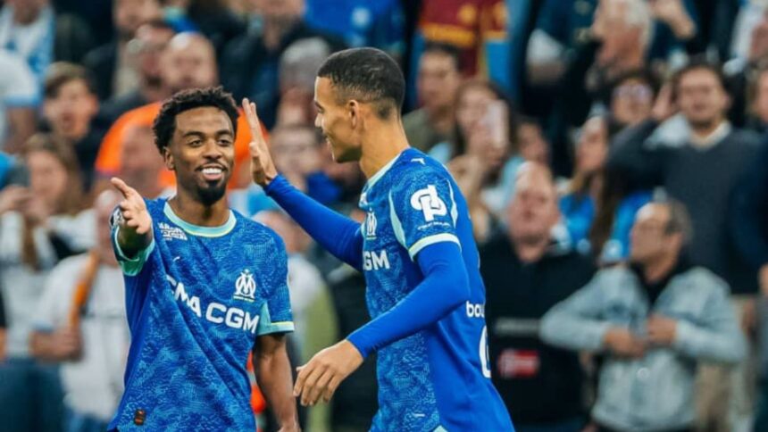 L’OM maîtrise Brest 3-0 et prend la première place de ligue 1