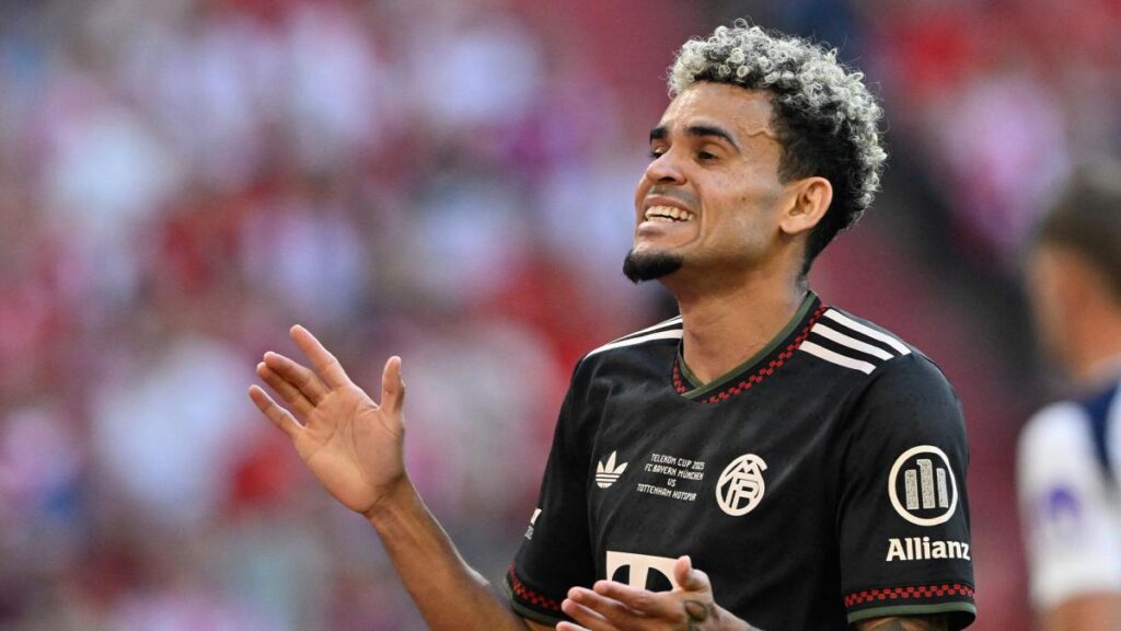 luis diaz 2526 im einsatz fur den fc bayern