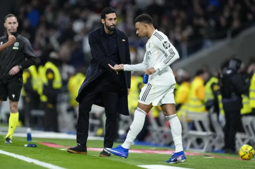 Real Madrid : Arbeloa se prononce sur l'état de santé de Kylian Mbappé