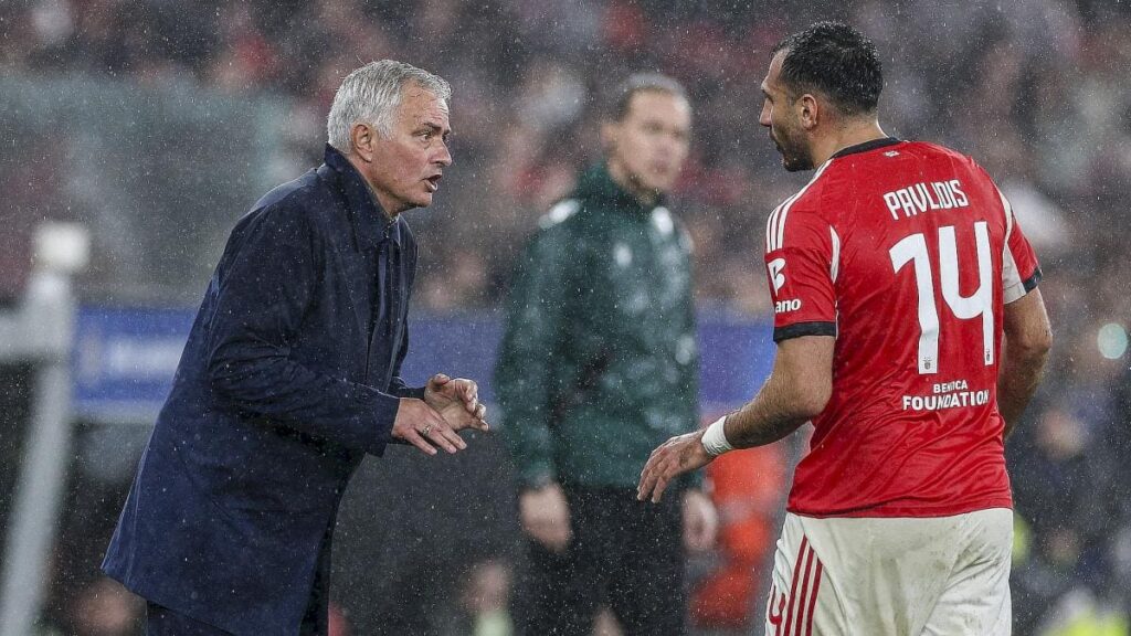 jose mourinho 2526 697b50e1dfb2c 2